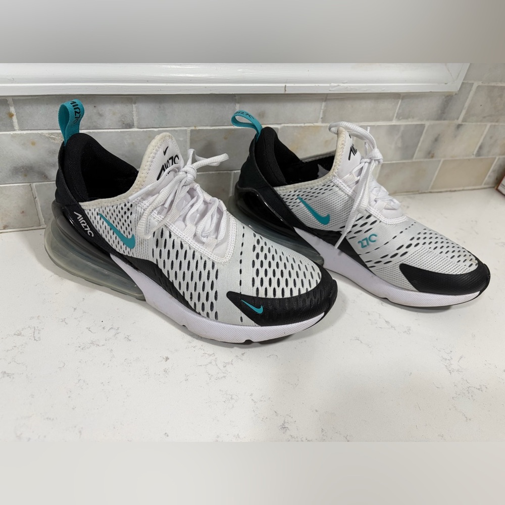 Women's Nike Air Max 270's Teal - White - Black 8.5W - Picture 3 of 5